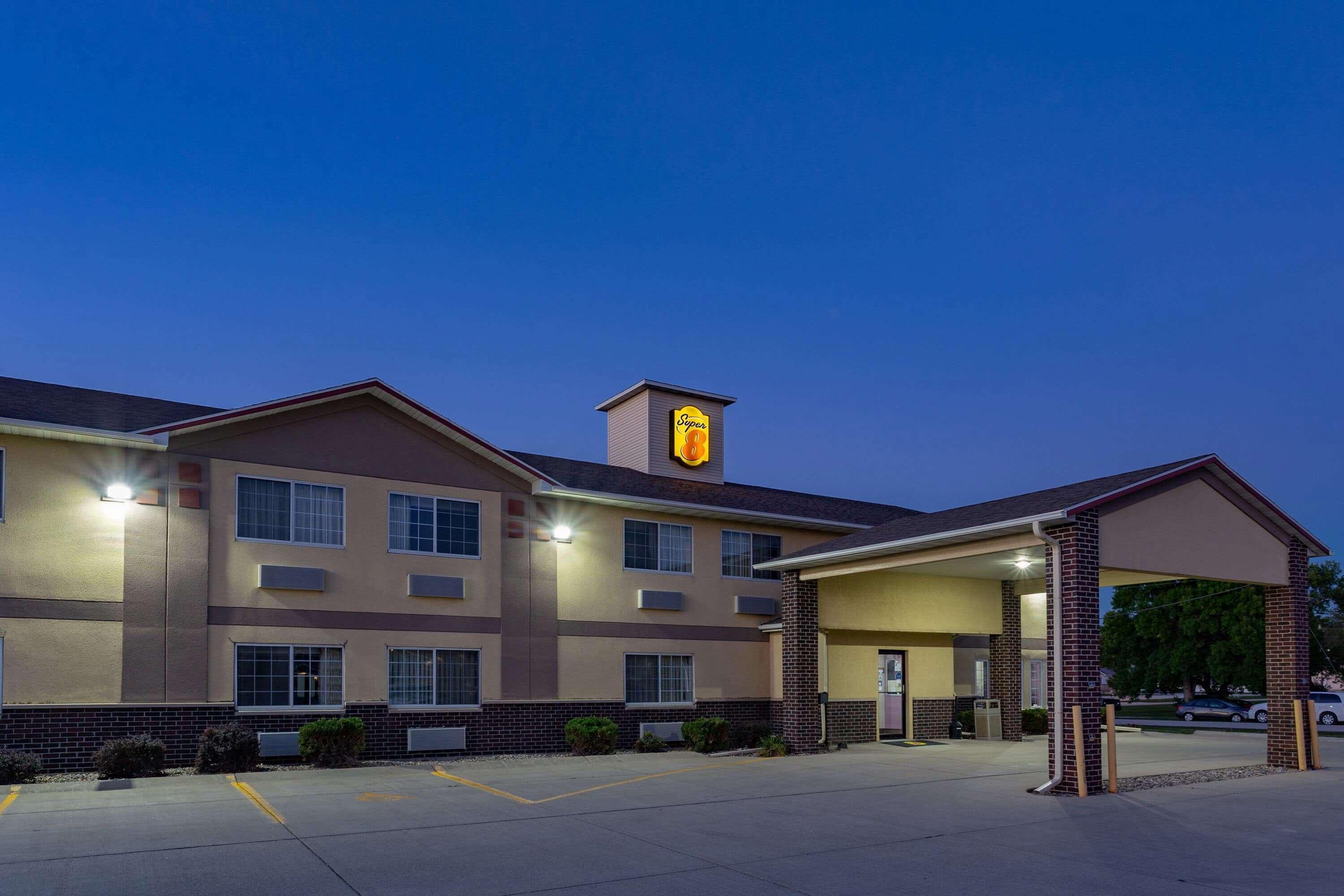 Hotel Super 8 By Wyndham Emmetsburg Extérieur photo