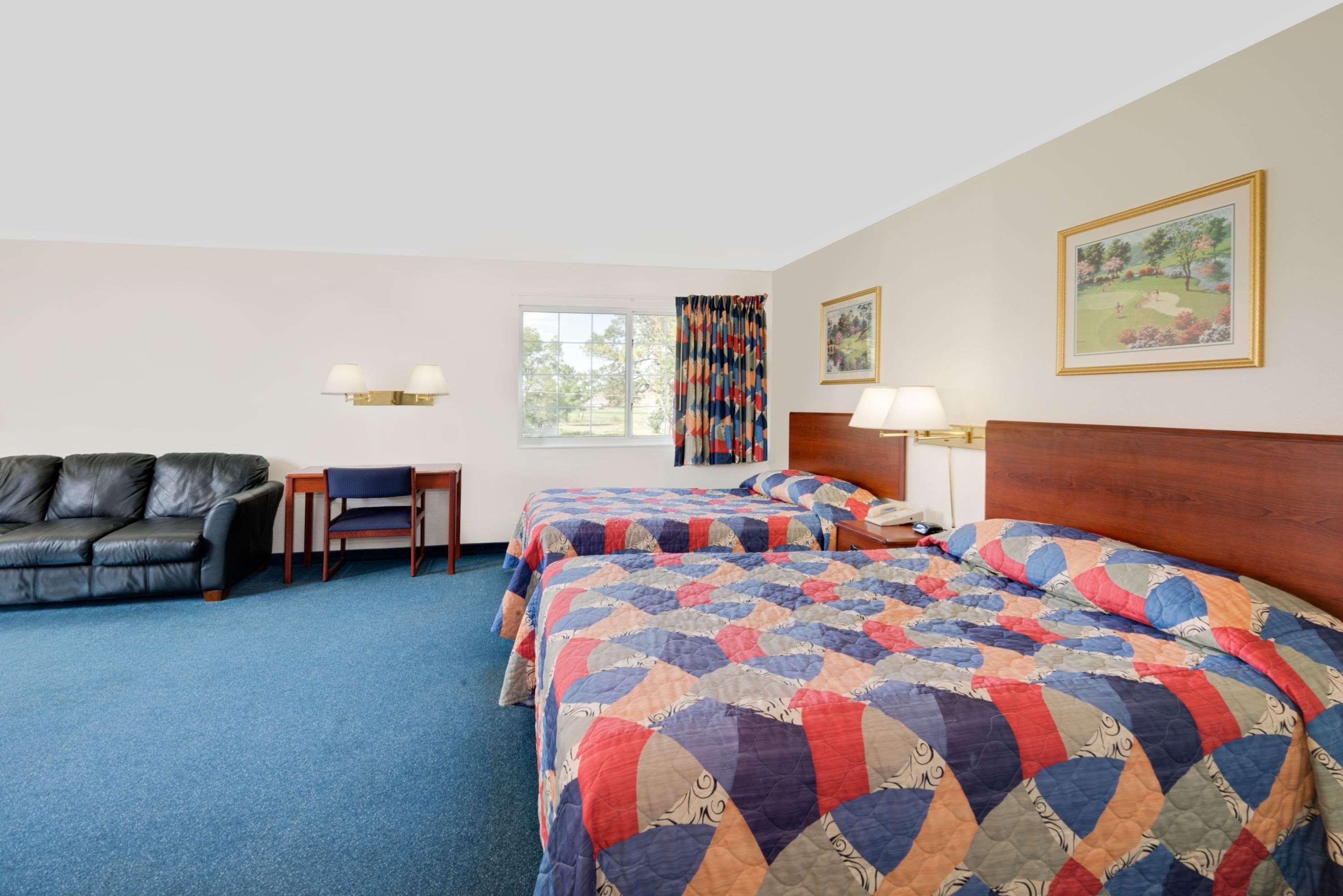 Hotel Super 8 By Wyndham Emmetsburg Extérieur photo