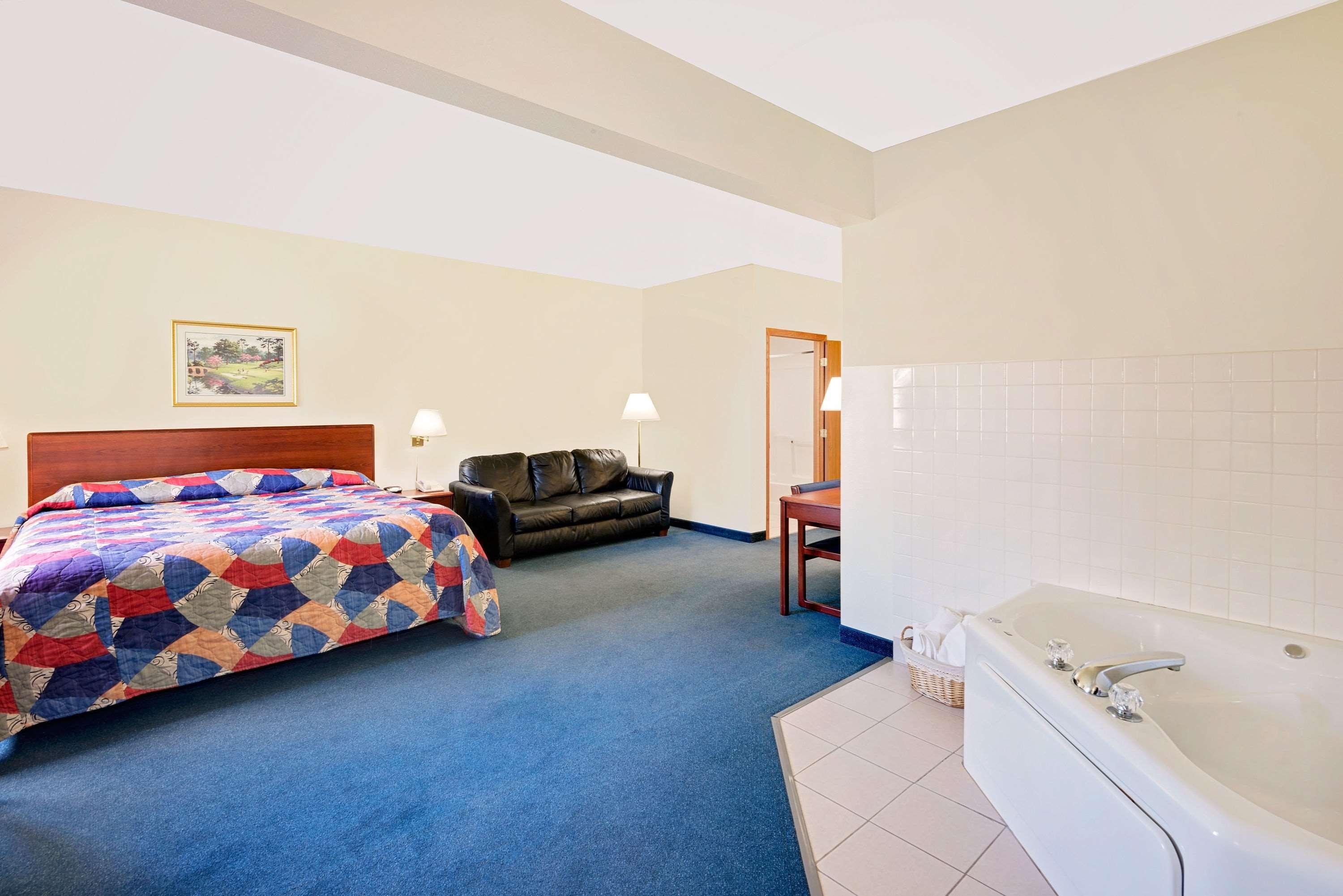 Hotel Super 8 By Wyndham Emmetsburg Extérieur photo