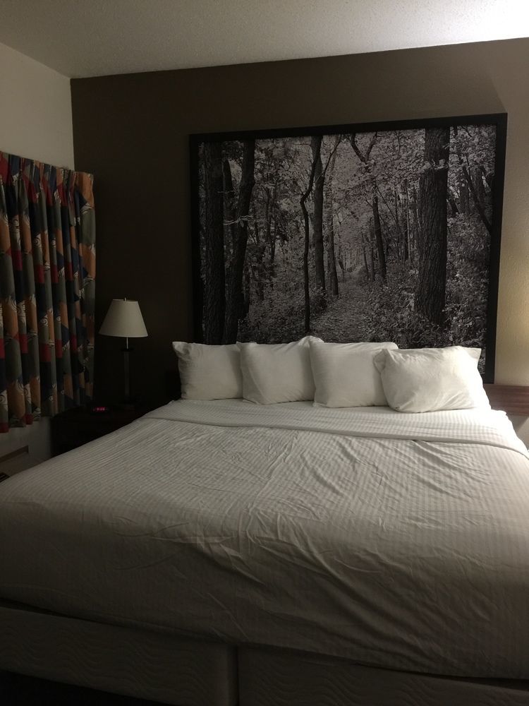 Hotel Super 8 By Wyndham Emmetsburg Extérieur photo